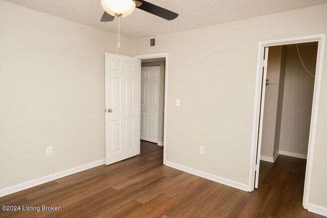 Building Photo - 4303 Landside Dr