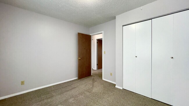 Building Photo - Exceptional Family Home in Fountain, CO - ...