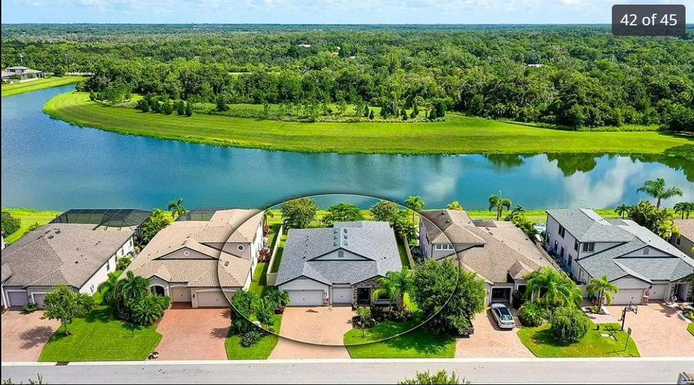 Building Photo - 727 129th St NE