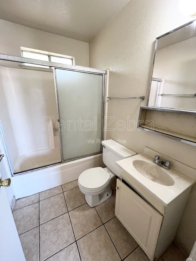 Building Photo - 1114 I St