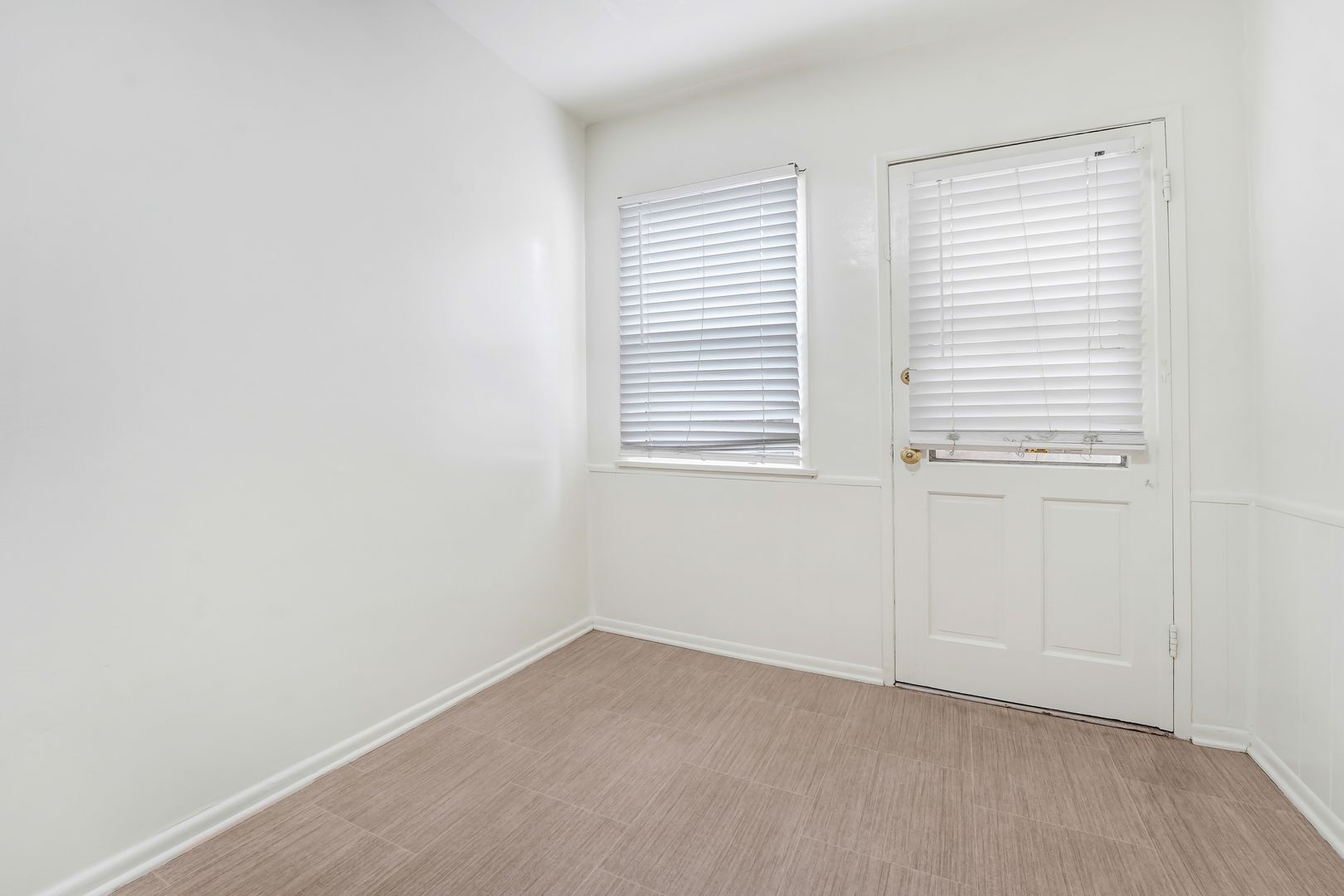 Building Photo - Washington Blvd. Marina Apartments - near Abbot Kinney!