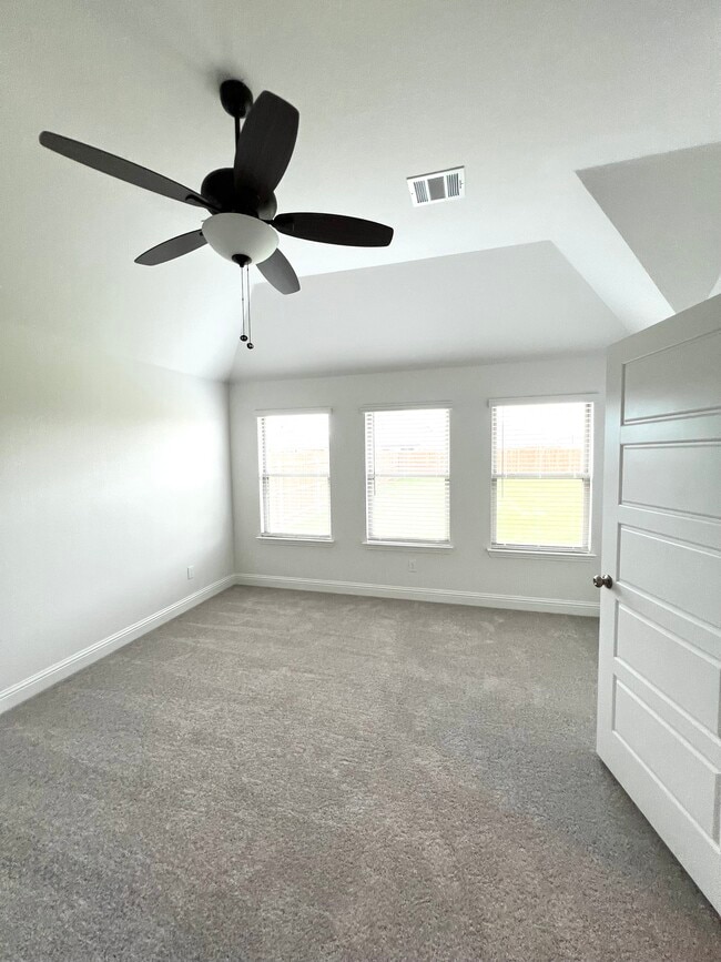 Building Photo - 4428 Mill Falls Dr