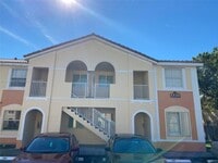Building Photo - 1536 SE 25th St