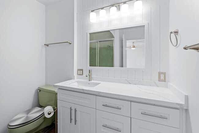 Building Photo - 4 bed/ 3 bath Single-Family Home in North Napa