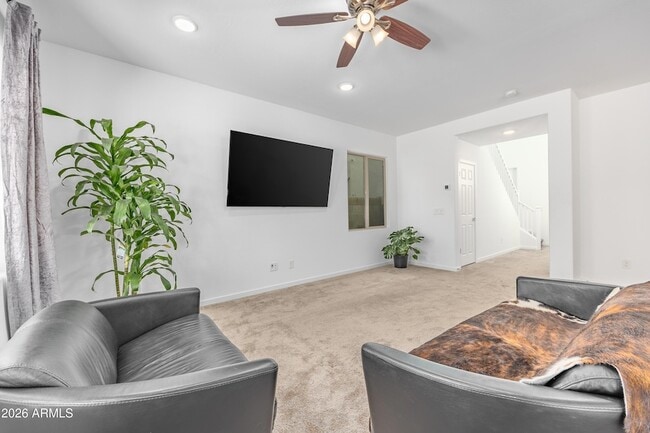 Building Photo - 2019 N Marketside Ave