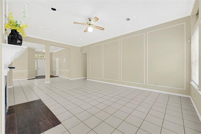Building Photo - 7914 Rothesay Chase Rd