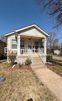 Building Photo - 2167 Edmund Ave