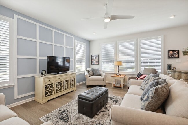 Building Photo - High-End Year Round Rental in Lewes