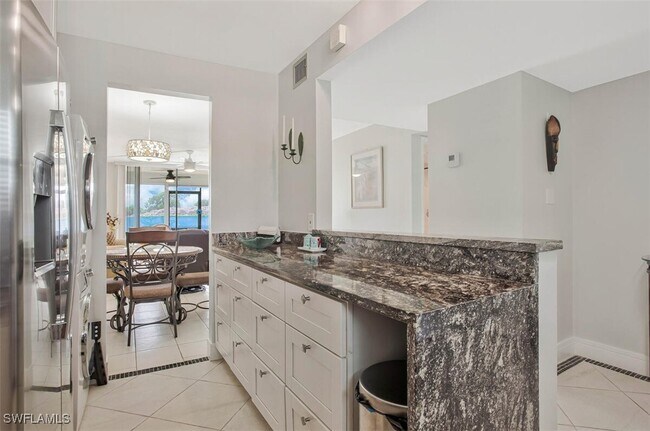 Building Photo - 4380 27th Ct SW