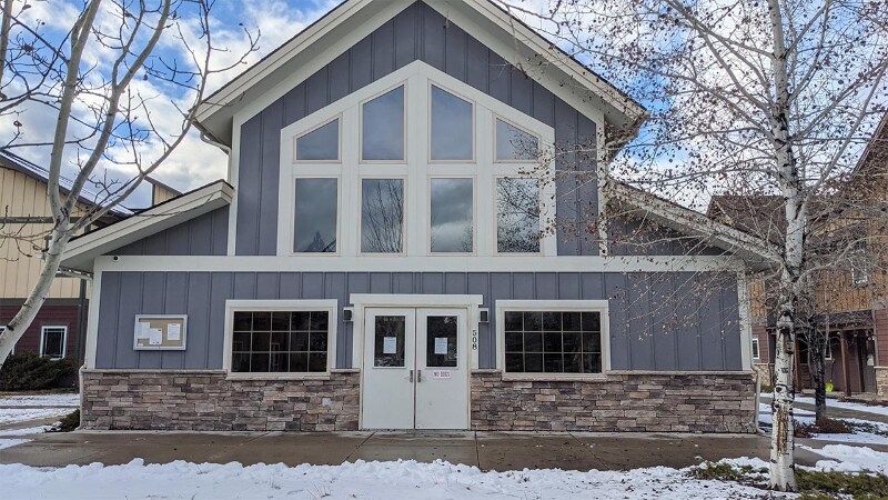 Building Photo - 264 Blackberry Loop