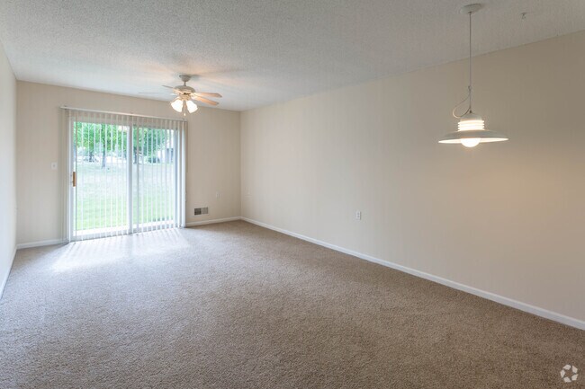 Grand Oak Tree Apartments Grand Ledge Mi Apartment Finder