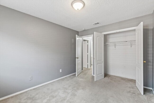 Building Photo - 9061 Blue Ridge Trail