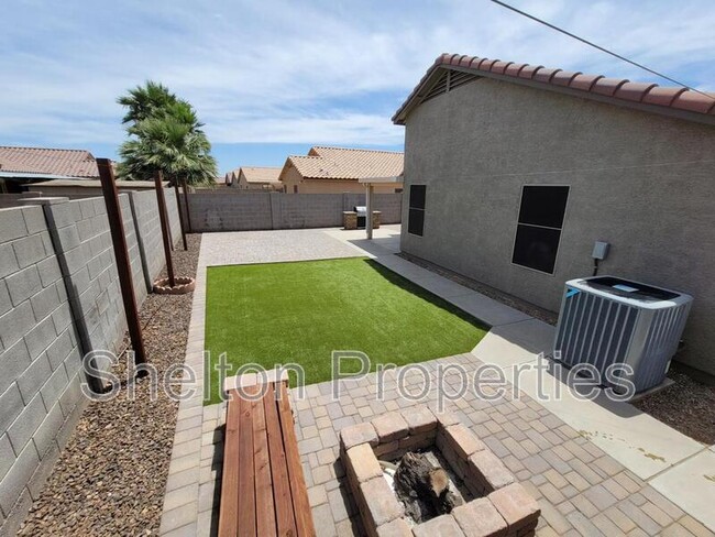 Building Photo - 15608 W Acapulco Ln