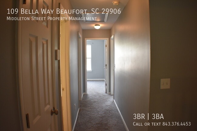 Building Photo - 109 Bella Way