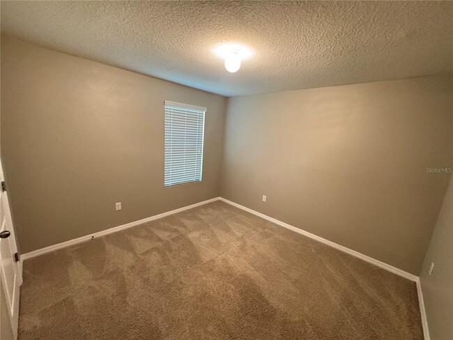Building Photo - 1018 Ashentree Dr