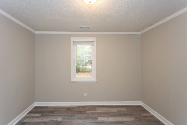 Building Photo - Welcome to this Newly Remodeled Home in a Stellar Location