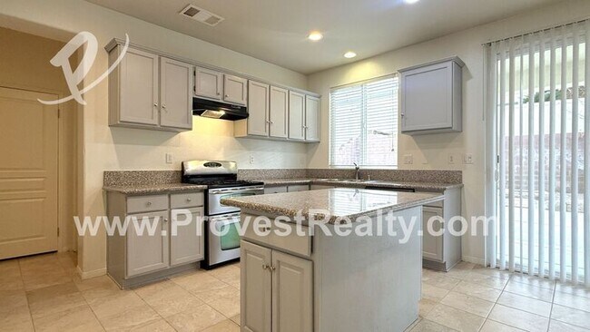 Building Photo - 15799 Barrel Cactus Ln