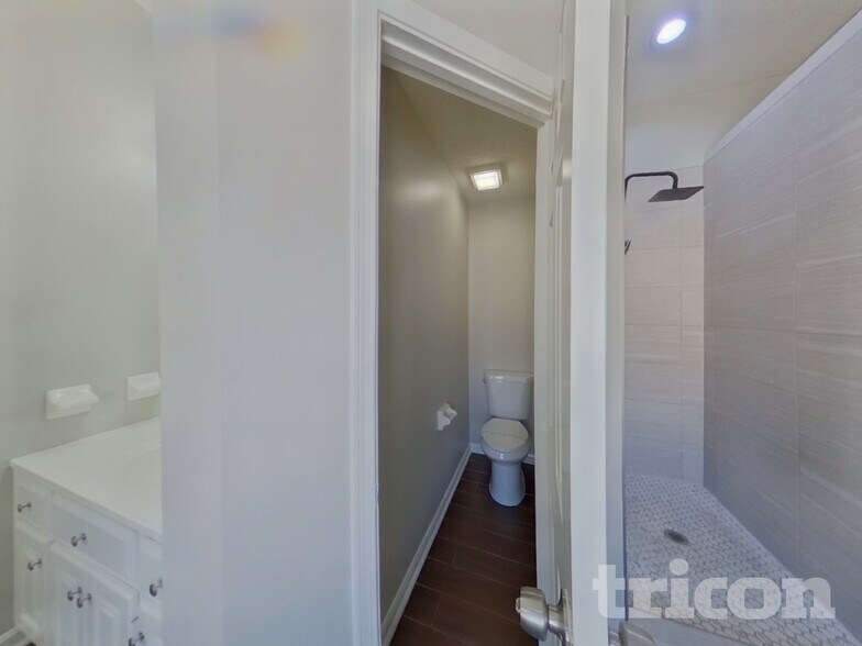 Building Photo - 843 Magic Cove Ln