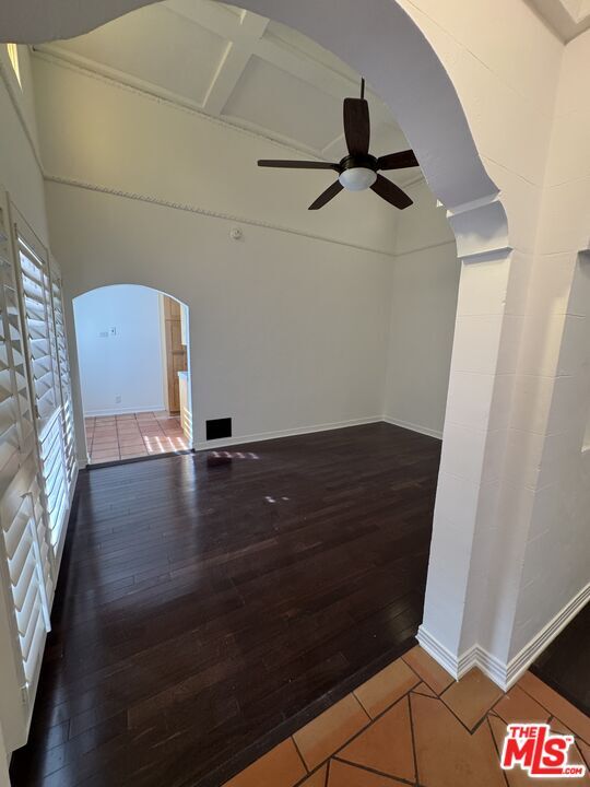 Building Photo - 8283 4th St