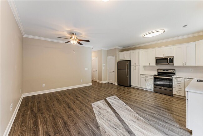 Building Photo - 7031 Hidden Ridge Wy