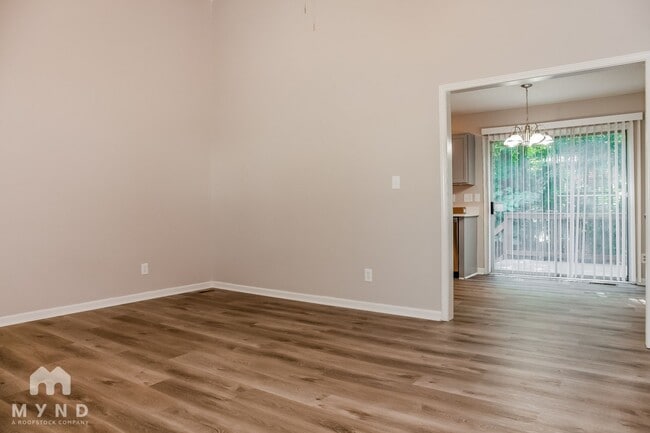 Building Photo - 5908 Riana Way