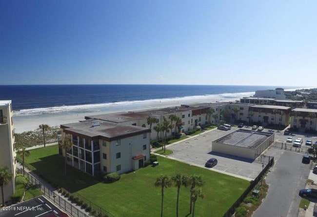 Building Photo - 2208 OCEAN S Dr