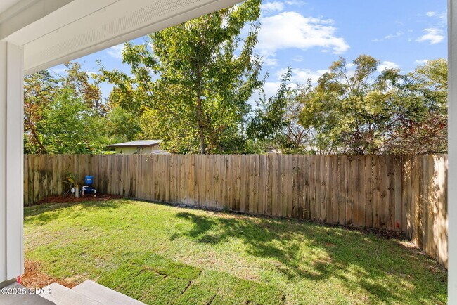 Building Photo - 2616 Cypress St