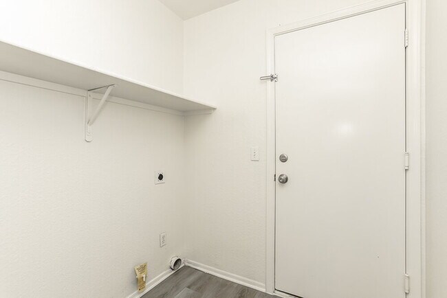 Building Photo - 9454 E Pale Blue Topaz Ln