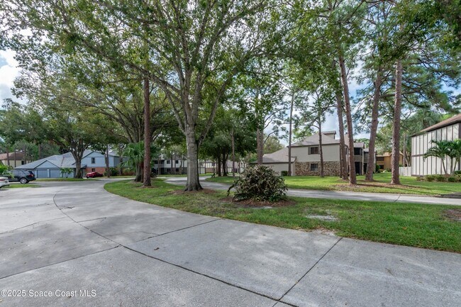 Building Photo - 9015 Manchester Ln