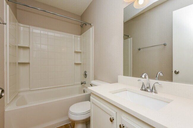 Building Photo - 3957 German Pointer Way