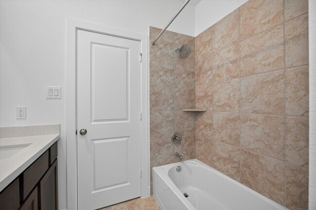 Building Photo - 7410 Wildrye Mdw Ln
