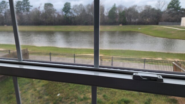 Building Photo - 22207 Greengate Dr