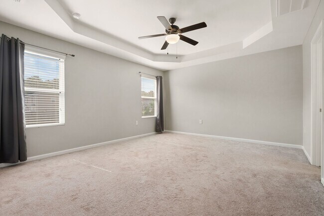 Building Photo - Gorgeous Single Family home in East Durham: Available Now