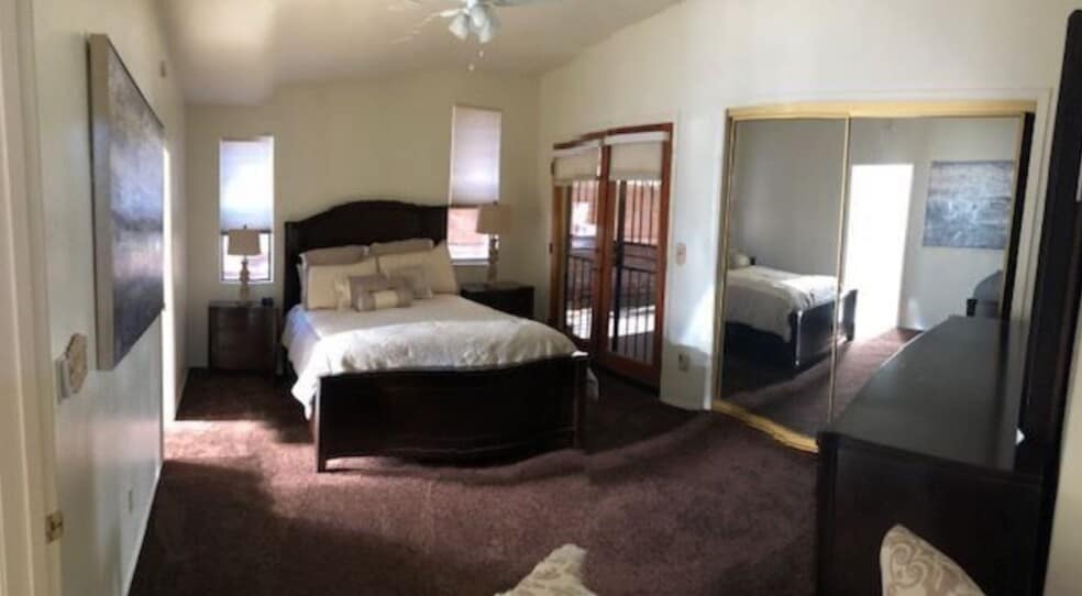 2nd master w/side patio access - 1301 N Mourning Dove Rd