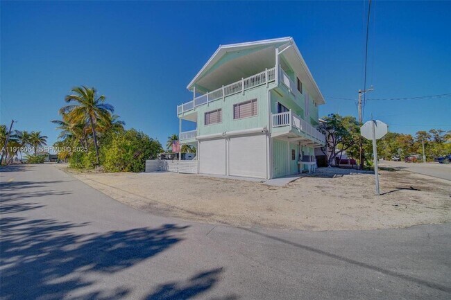 Building Photo - 2 Snipe Rd