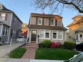 Building Photo - 57 Vanderbilt Ave