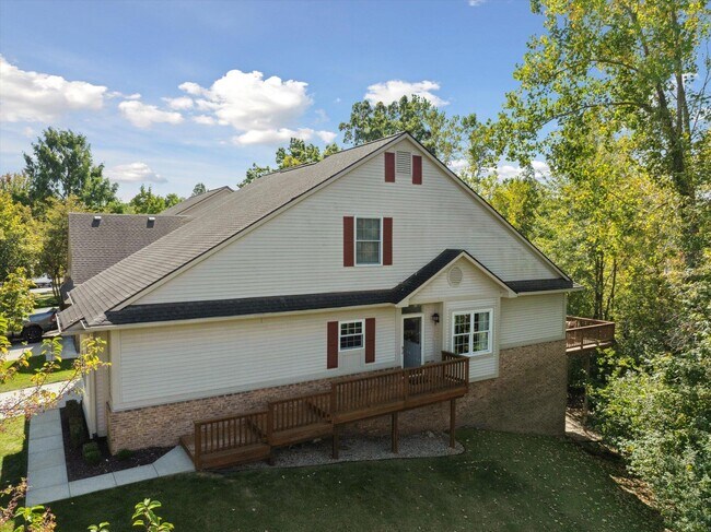 Building Photo - 30861 Centennial Dr