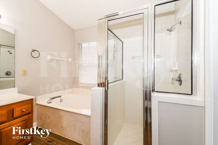Building Photo - 12028 Shooting Star Ct