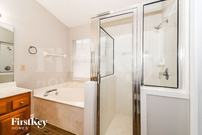 Building Photo - 12028 Shooting Star Ct