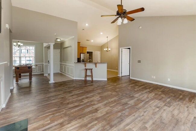 Building Photo - 9417 Ayscough Rd