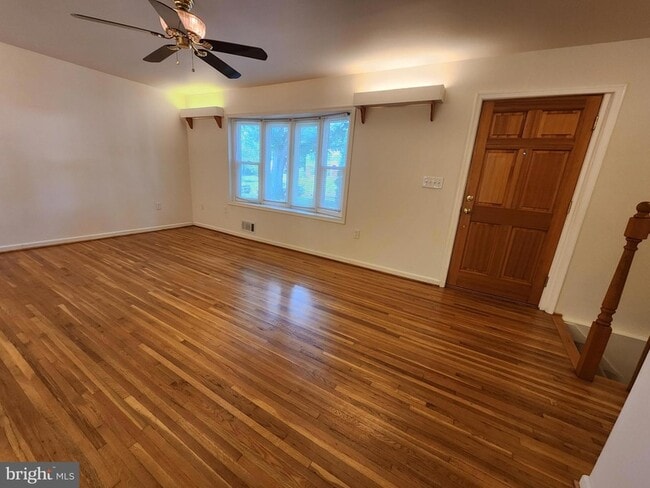 Building Photo - 13805 Fulmer Dr