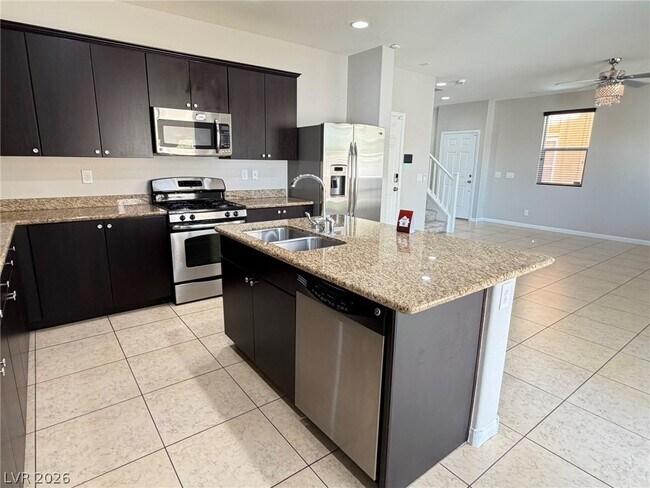 Building Photo - 3960 W Monaco View Dr