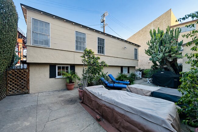 Building Photo - 10474 Eastborne Ave