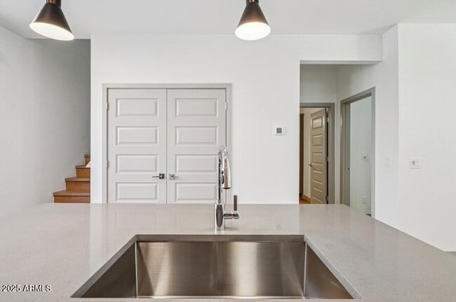 Building Photo - 19550 N Gunsmoke Rd