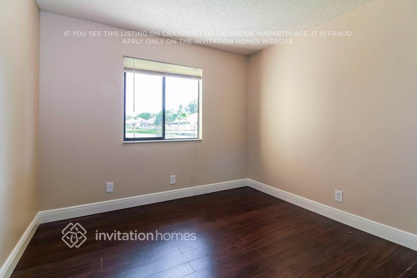 Building Photo - 6232 Country Fair Cir