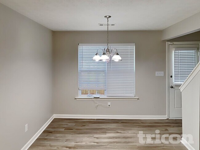 Building Photo - 701 St Charles Ave