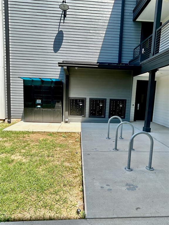 Building Photo - 3101 Govalle Ave