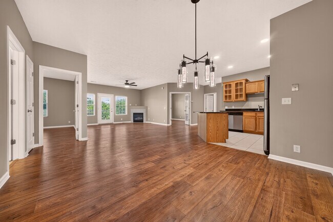 Building Photo - Belle Meade
