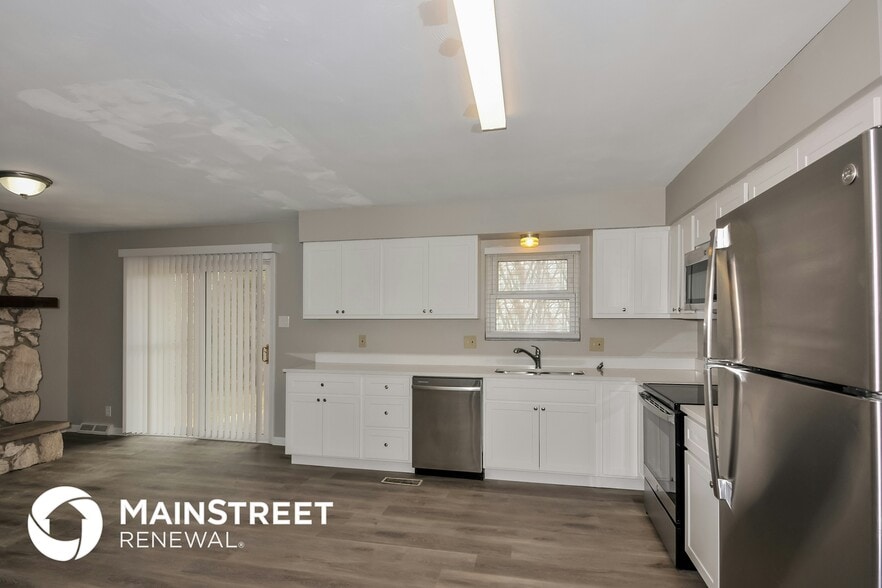 Building Photo - 105 Riverview Heights