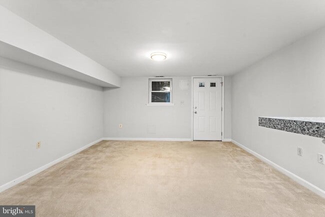 Building Photo - 3612 Rock Creek Church Rd NW